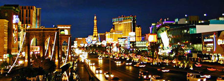 Night time picture of Las Vegas Blvd Strip